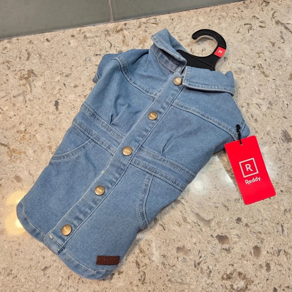 Reddy Dog Dress Medium Blue Denim Jean Jacket Style Snap Button Pet Apparel NEW‎